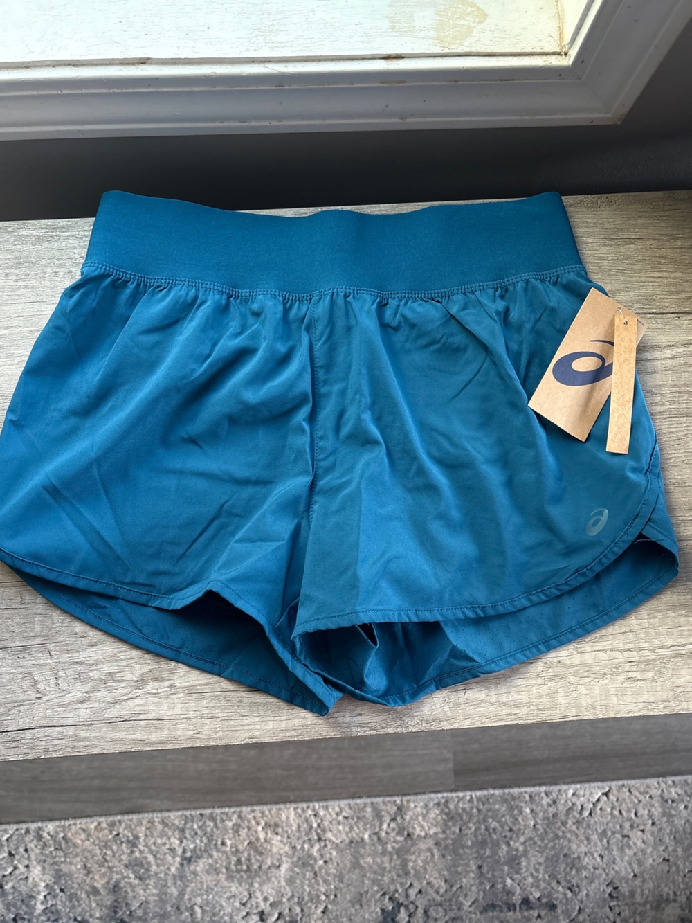 Asics 2-in-1 blue running athletic shorts